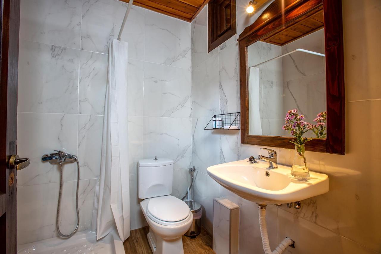 La Noi Guesthouse Samarina Luaran gambar