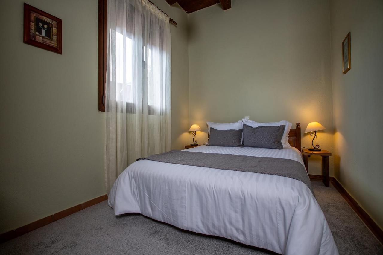 La Noi Guesthouse Samarina Luaran gambar