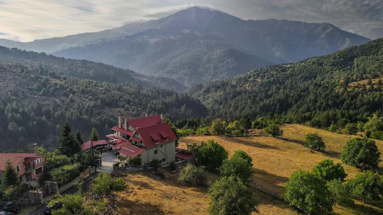 La Noi Guesthouse Samarina Luaran gambar