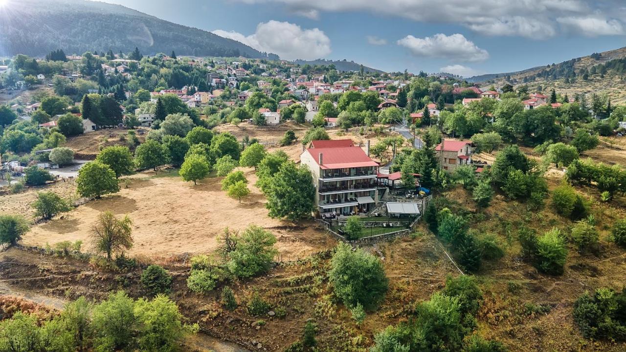La Noi Guesthouse Samarina Luaran gambar