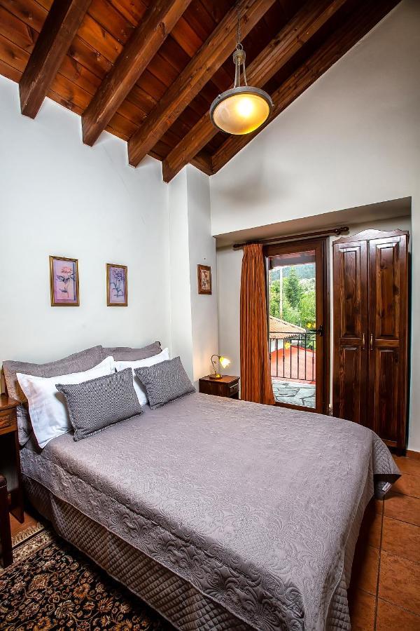 La Noi Guesthouse Samarina Luaran gambar